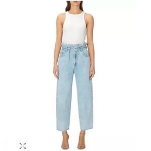 7 For All Mankind Light Wash Ankle Jeans Paper bag, waste balloon jeans. Size 27